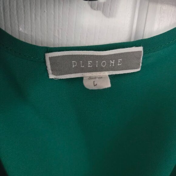 Pleione dark green sleeveless top pleated front Size L - Picture 4 of 5